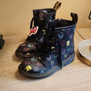 Kids Doc Marten